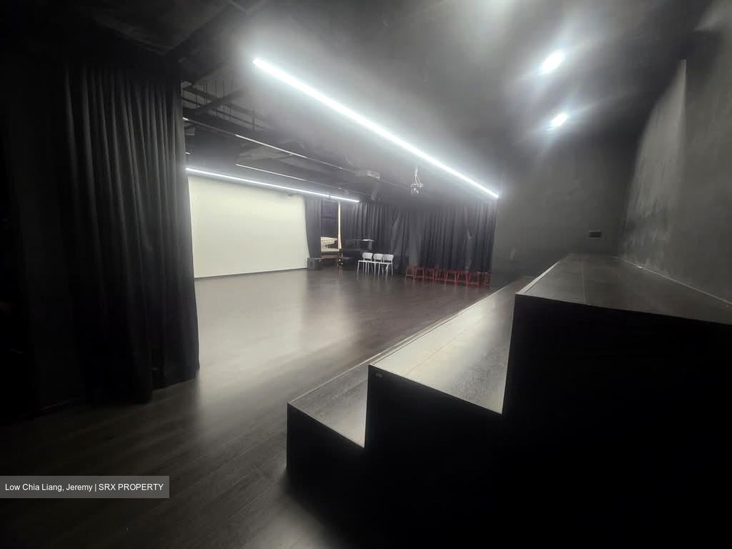 American Club (D9), Office #578502211